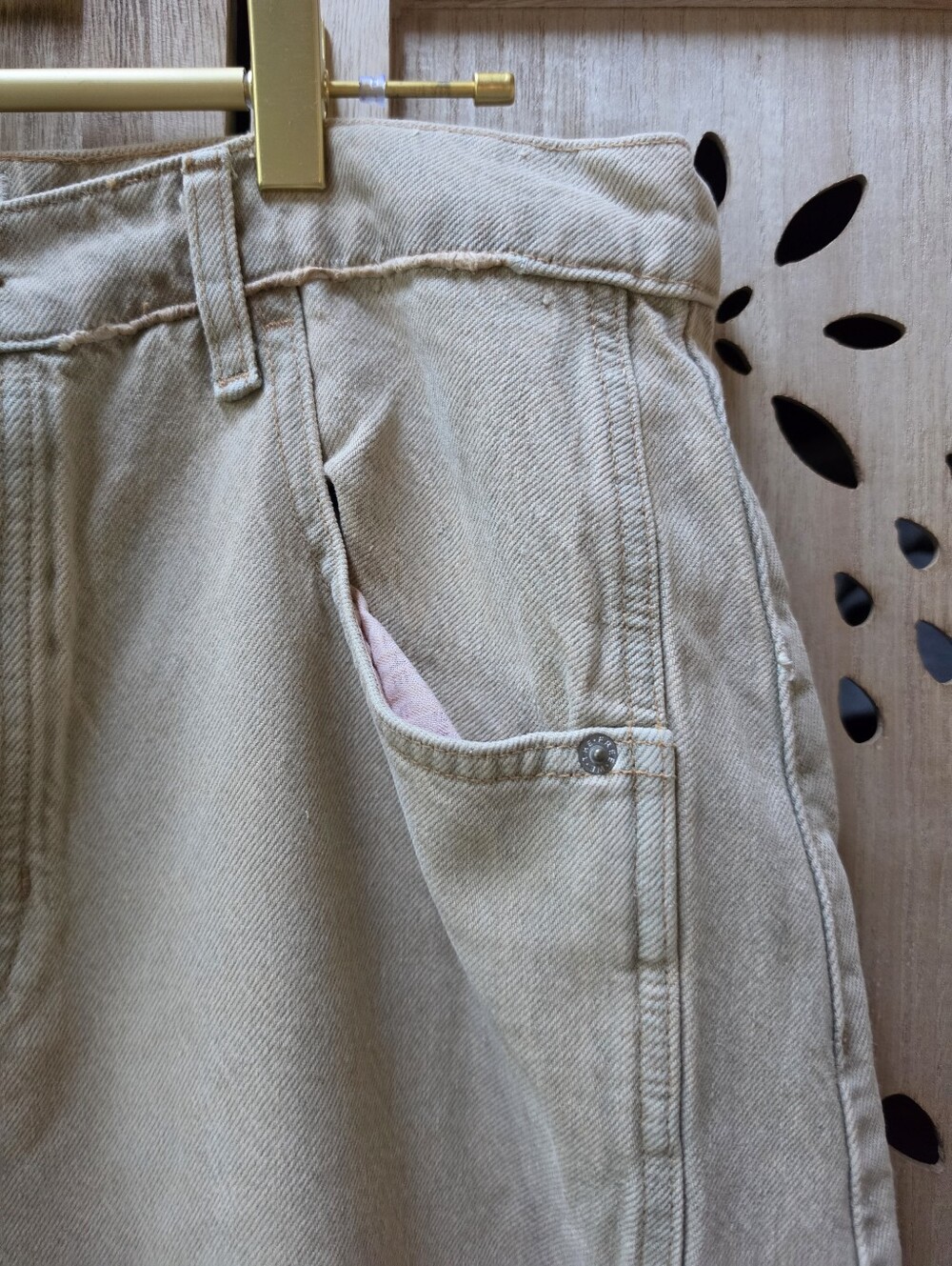 NWOT We The Free Good Luck Mid Rise Barrel Jeans / Current Online - Picture 7 of 11
